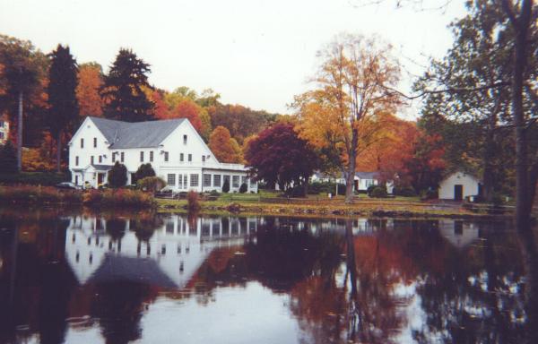 estridgefieldinn.jpg